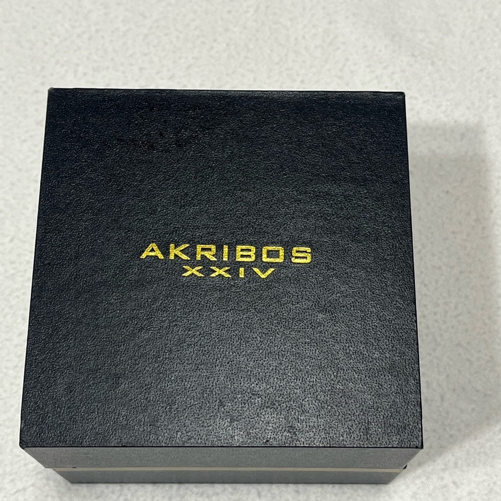 Akribos XXIV Silver and Pink Women's Watch - Picture 3 of 4